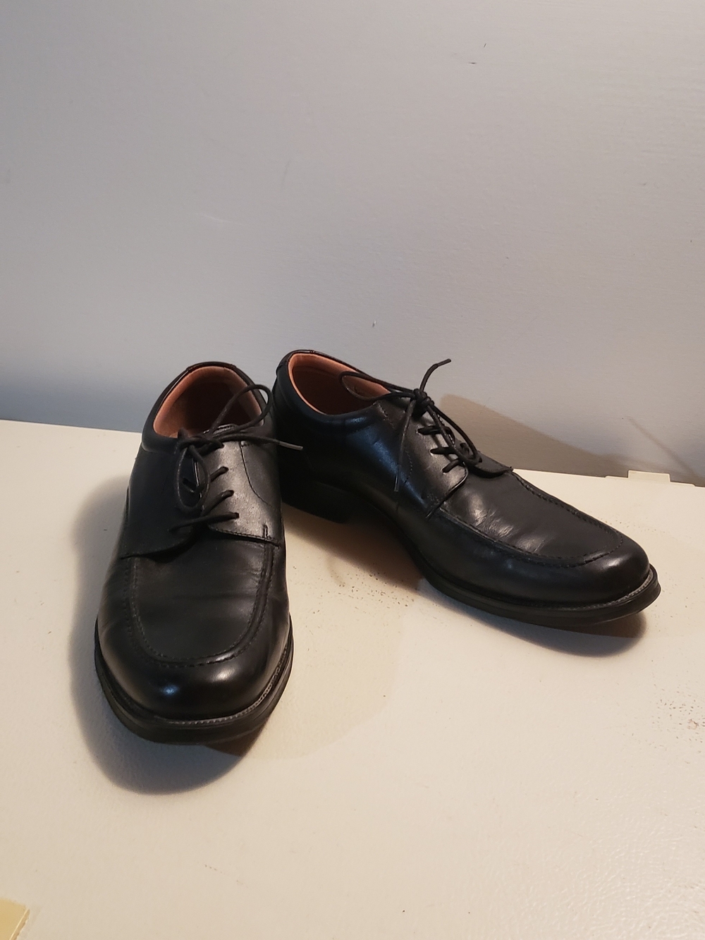 G.H. Bass & Co. Black Leather Lace-Up Derbys